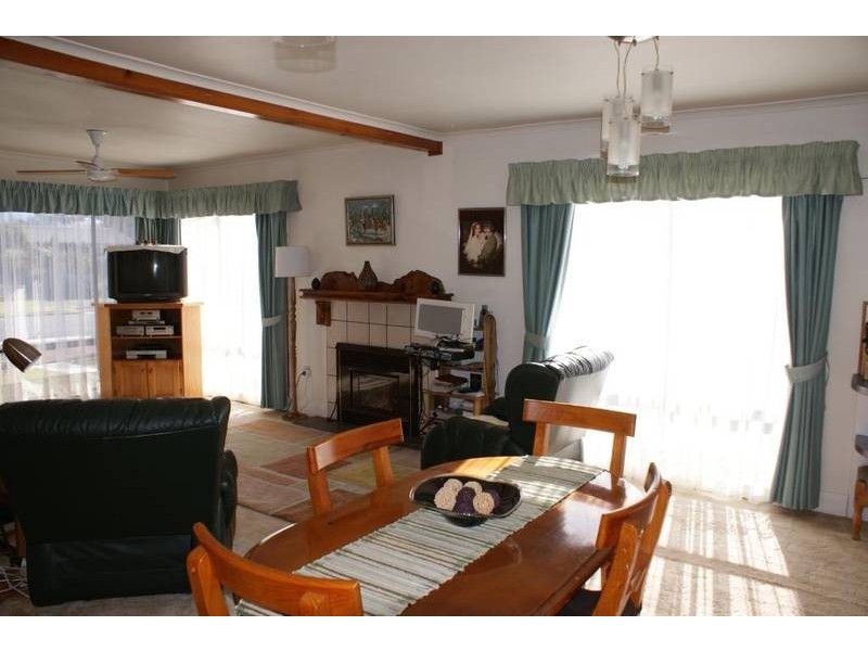 21 Caveside Road, Mole Creek TAS 7304