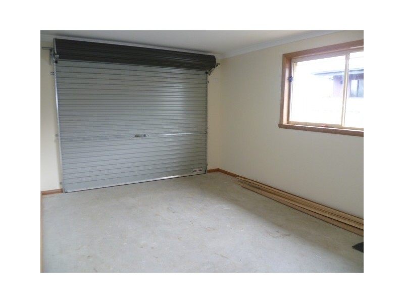 8 William, Westbury TAS 7303