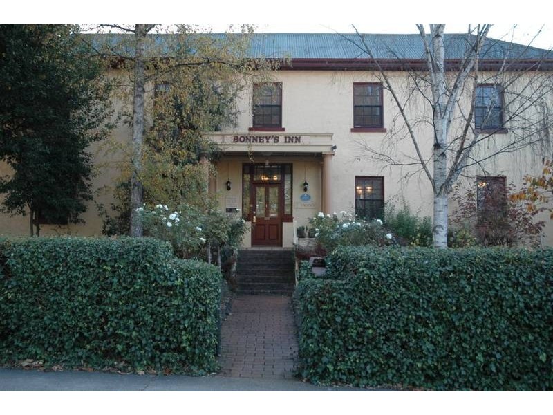 19 West Parade, Deloraine TAS 7304