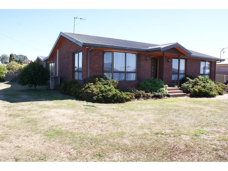 45 Dry Street, Deloraine TAS 7304
