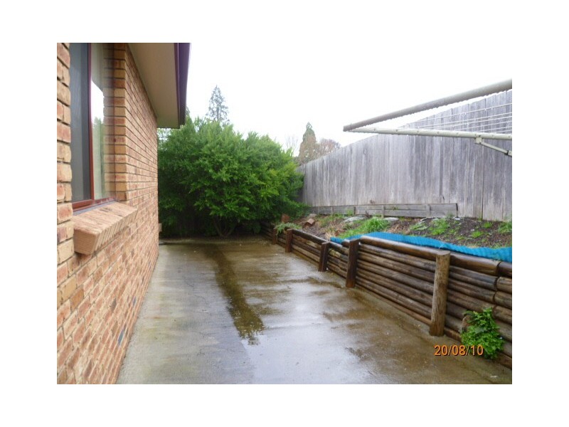 2/2 Bonney Street, Deloraine TAS 7304