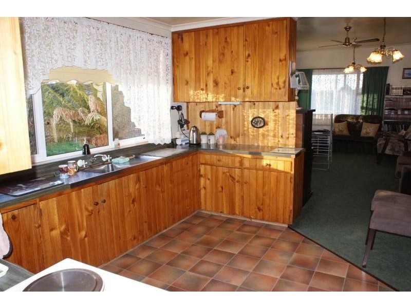 51 East Barrack Street, Deloraine TAS 7304