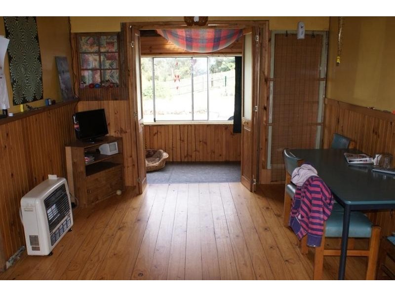 900 Mole Creek Road, Deloraine TAS 7304