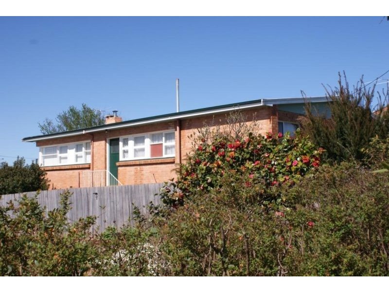 30 Weston Street, Deloraine TAS 7304