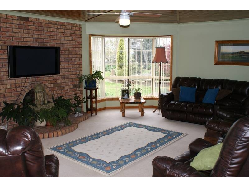 464 Avenue Road, Elizabeth Town TAS 7304