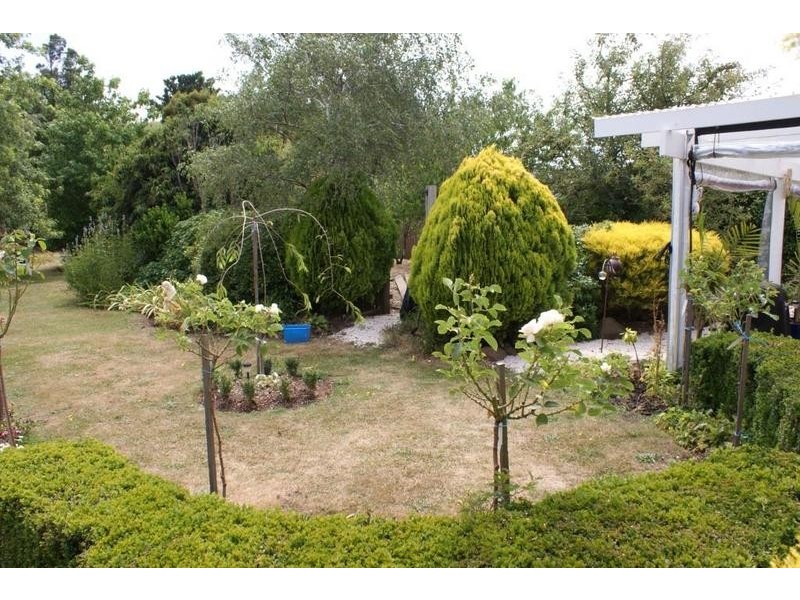 2 Church Street, Cressy TAS 7302