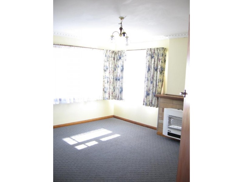 150 Emu Bay Road, Deloraine TAS 7304