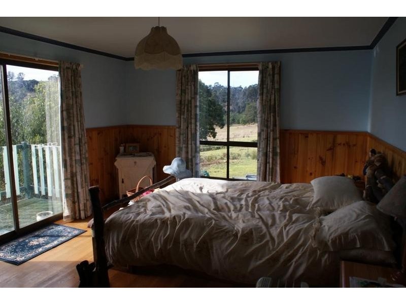 75 Kelly’s Cage R oad, Weegena TAS 7304