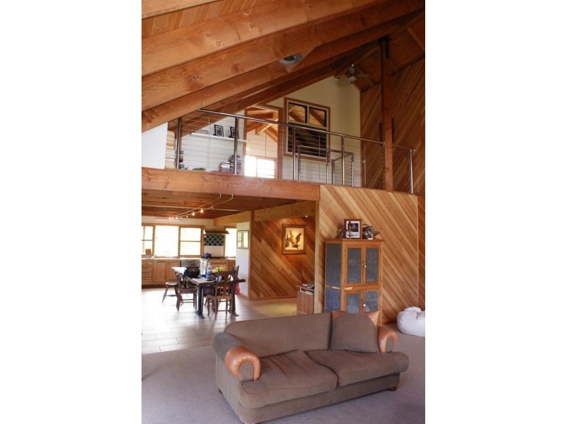 9 Dynan’s Bridge Road, Weegena TAS 7304