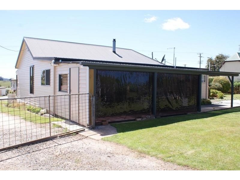 53 East Barrack Street, Deloraine TAS 7304