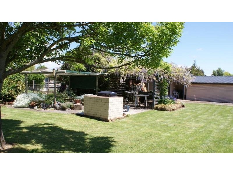 53 East Barrack Street, Deloraine TAS 7304