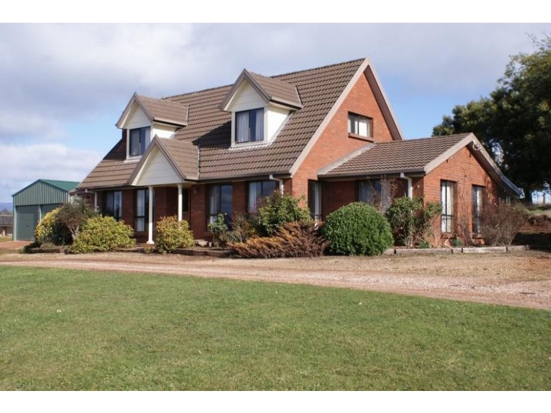 169 Mole Creek Road, Deloraine TAS 7304