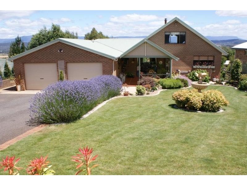 18 Keegan Rise, Deloraine TAS 7304