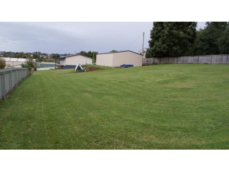 32 Lansdowne Place, Deloraine TAS 7304