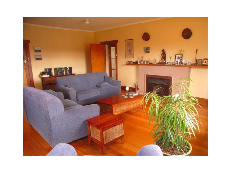 15 East Church Street, Deloraine TAS 7304