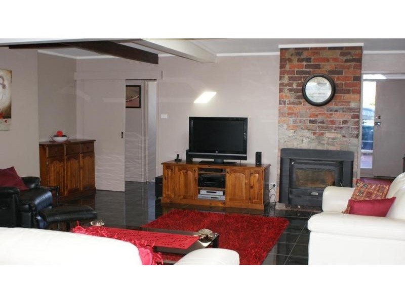 22 East Westbury Place, Deloraine TAS 7304