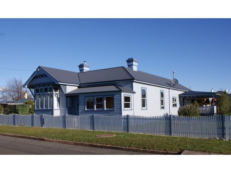 . Best Street, Deloraine TAS 7304