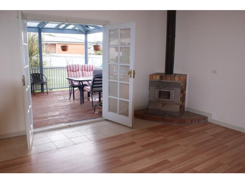 . Best Street, Deloraine TAS 7304