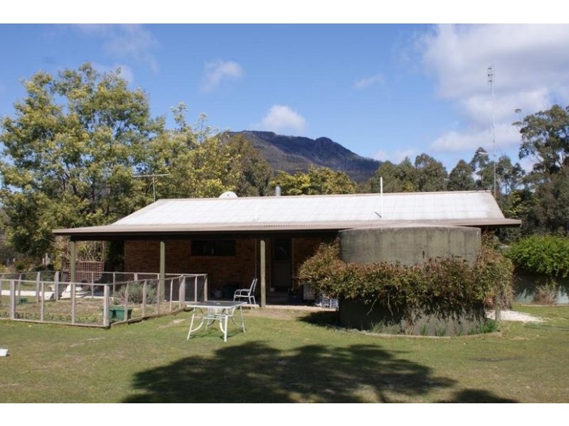 13582 Highland Lakes Road, Golden Valley TAS 7304