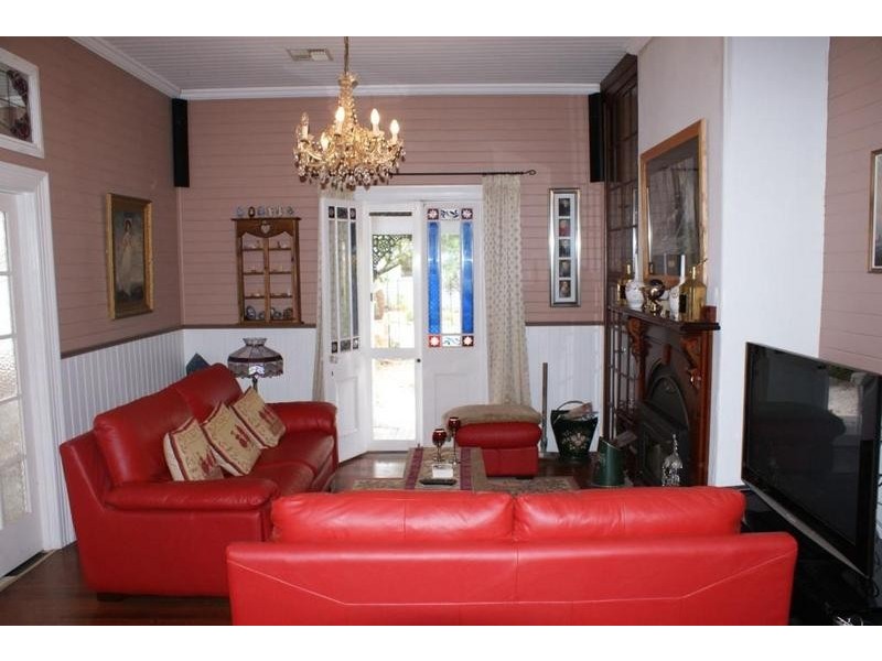 2 Church Street, Cressy TAS 7302