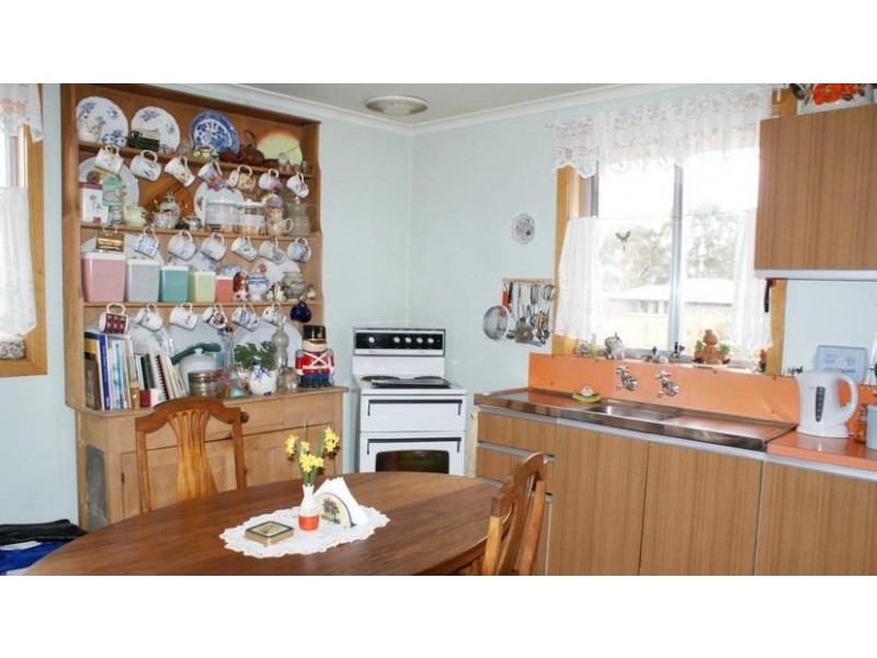 32 Grigg Street, Deloraine TAS 7304