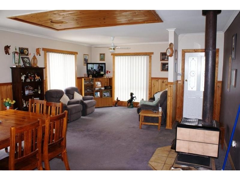 20 Western Creek Road, Deloraine TAS 7304