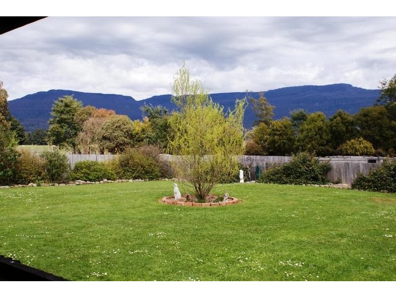 20 Western Creek Road, Deloraine TAS 7304