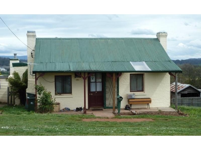 23 East Church Street, Deloraine TAS 7304