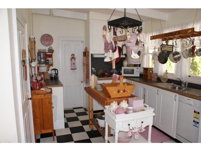 2 Church Street, Cressy TAS 7302