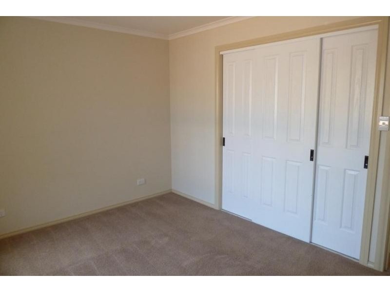 2/2 Bonney Street, Deloraine TAS 7304