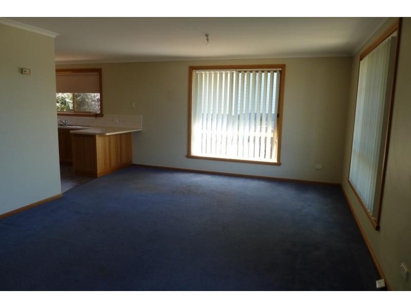 1/4 Bonney Street, Deloraine TAS 7304