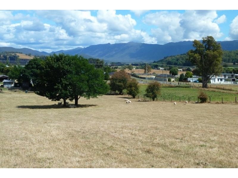 35 Caveside Road, Mole Creek TAS 7304