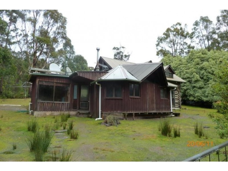 531 Larcombes Road, Deloraine TAS 7304