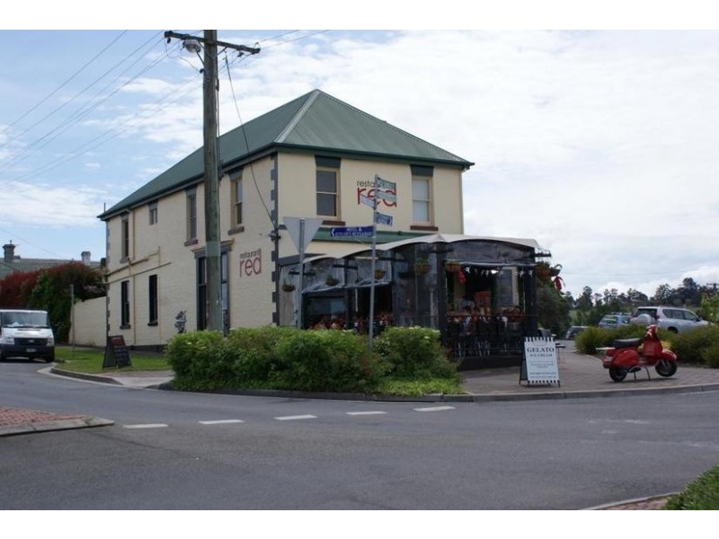 85 Emu Bay Road, Deloraine TAS 7304