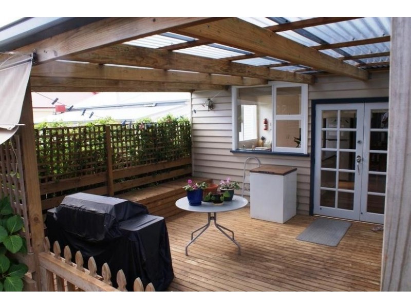 43 East Barrack Street, Deloraine TAS 7304