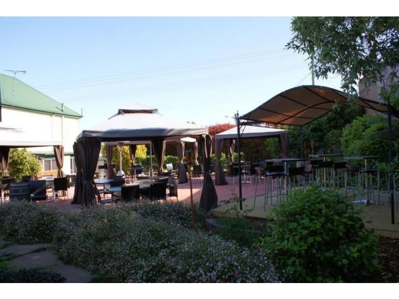 81-83 Emu Bay Road, Deloraine TAS 7304