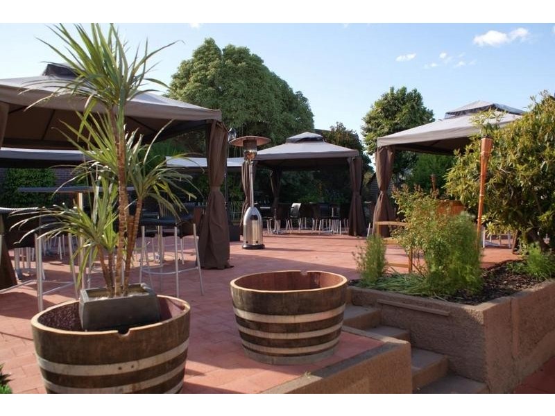 81-83 Emu Bay Road, Deloraine TAS 7304