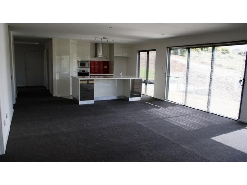 71 West Church Street, Deloraine TAS 7304