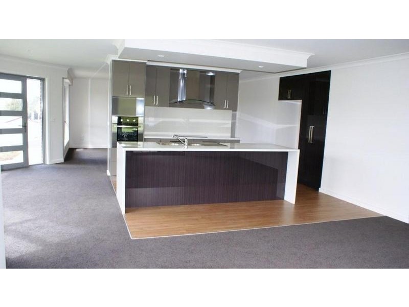4 Carl Court, Deloraine TAS 7304