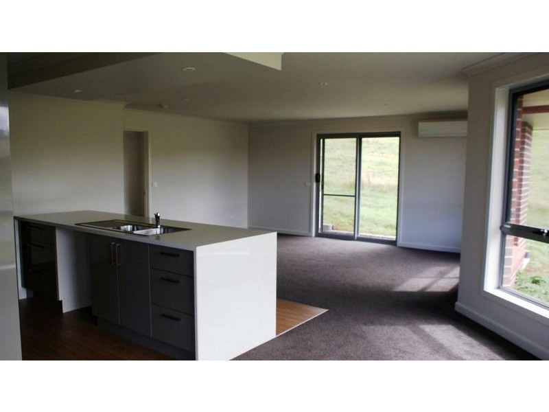 4 Carl Court, Deloraine TAS 7304