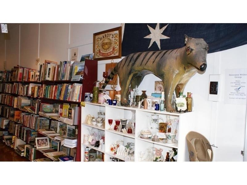 38 Emu Bay Road, Deloraine TAS 7304