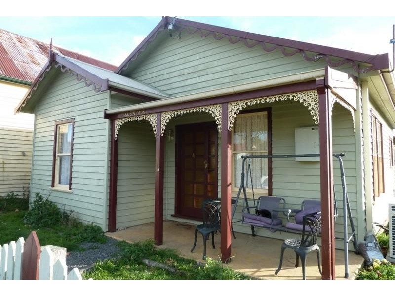 4 Hall Street, Mole Creek TAS 7304