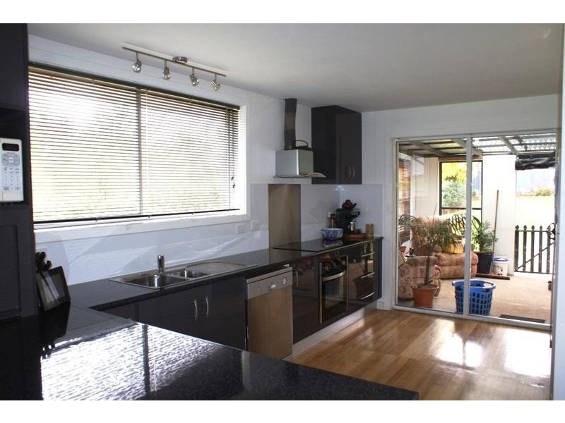 91 West Barrack Street, Deloraine TAS 7304