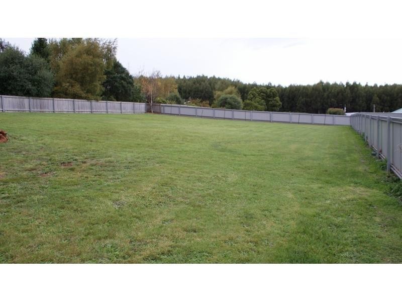 32 Lansdowne Place, Deloraine TAS 7304