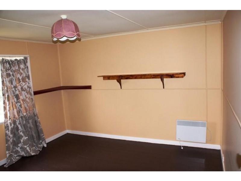 16 Giblin Street, Rosebery TAS 7470