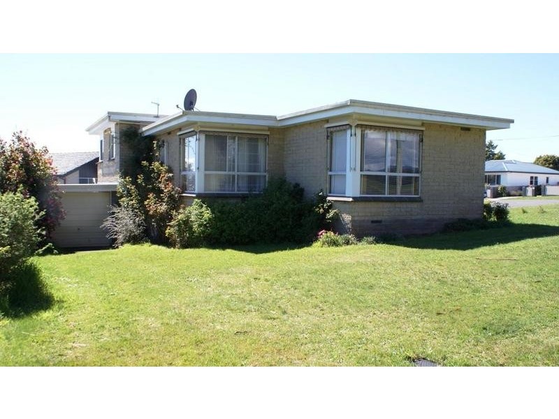 39 Gay Street, Deloraine TAS 7304