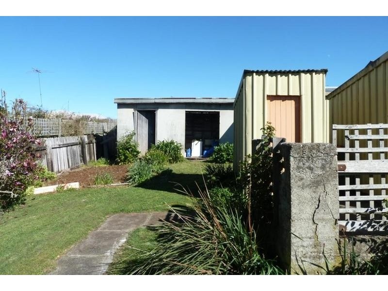 132 Emu Bay Road, Deloraine TAS 7304