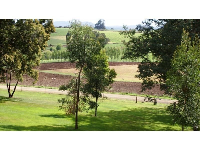 81 Pumicestone Road, Deloraine TAS 7304