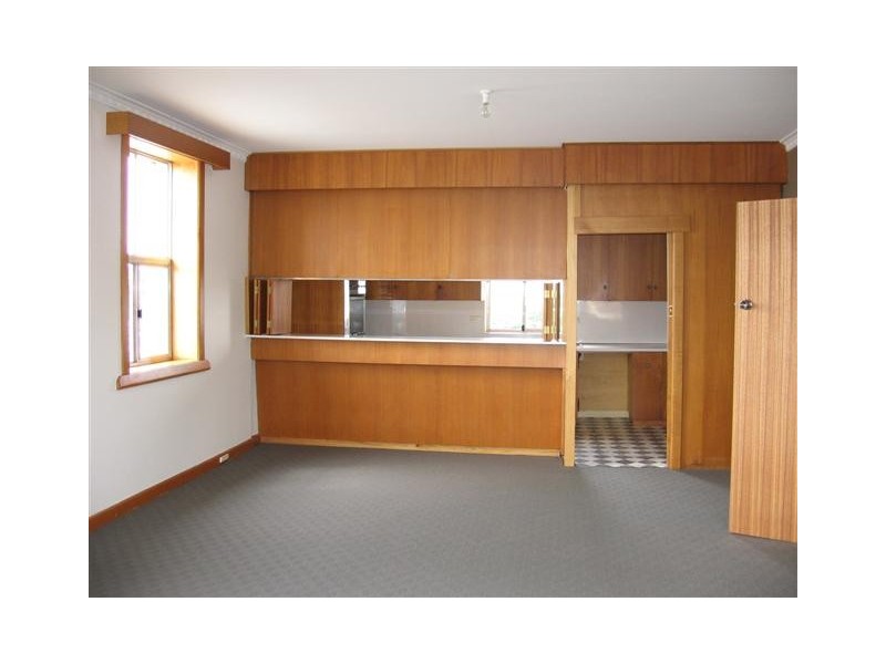 34 Emu Bay Road, Deloraine TAS 7304