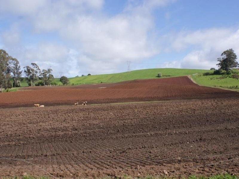 5093 Windsor Lodge Bass Highway, Deloraine TAS 7304